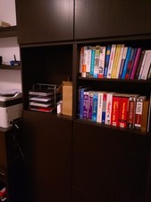 Libreria con ante, Scrivania e