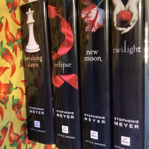 Twilight saga series - twilight, set