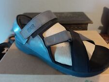 Sandali orso Vulcano nero/blu velcro taglia 43 UK 9 nuovi in scatola