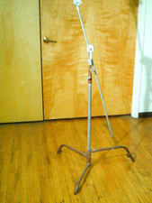 MOLE-RICHARDSON C STAND con