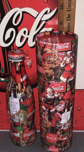 2023 world coca cola santa - of,