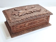 Scatola antica in legno