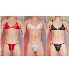 Eleganti reggiseni e mutandine