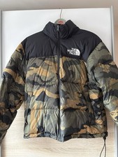 The North Face 700 Nuptse
