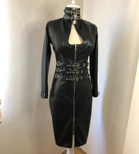Abito bondage donna in pelle |