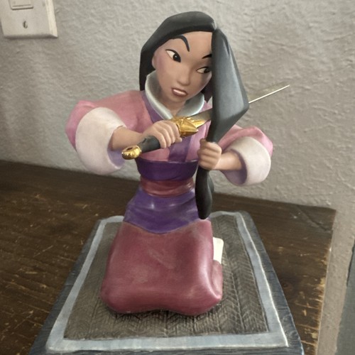 Statua wdcc walt disney - walt, mulan