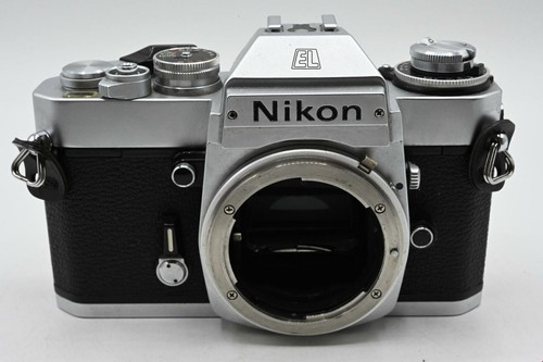 Una delle nikon nikomat - una,