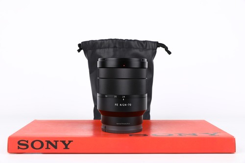 Sony 70mm oss - f4,