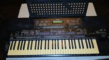 Yamaha PSR-1700 Workstation