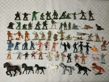 LOTTO STOCK SOLDATINI FIGURINI CAVALLI VINTAGE VARI GUERRA WESTERN PIRATI ETC..