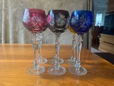 Bicchieri in cristallo colorati soffiati a bocca