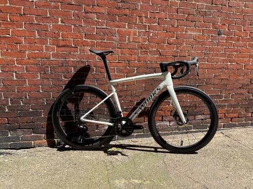 Works tarmac - (new), 24