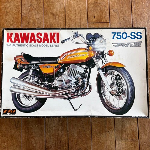 Kit modellino moto kawasaki - kit,