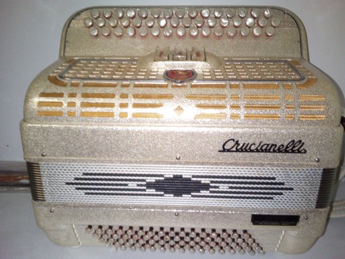 Fisarmonica bottoni - a,