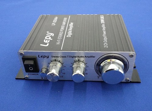 Amplificatore stereo digitale
