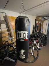 Sacco da boxe Leone 40kg come nuovo e Guantoni leone Flash 14 oz 