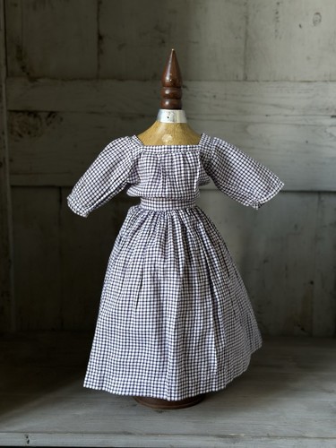 Robe pour poupée ancienne - robe,
