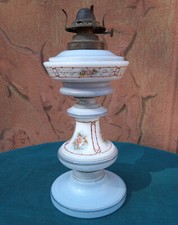 Lume lampada ad olio in vetro opaline decorato nei toni dell'azzurro, opalino