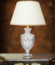 Lampada da tavolo grande classica ed elegante in cristallo con paralume cotone