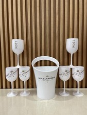 Season Sale Moet &Chandon Ice Bucket + 6 Glasses