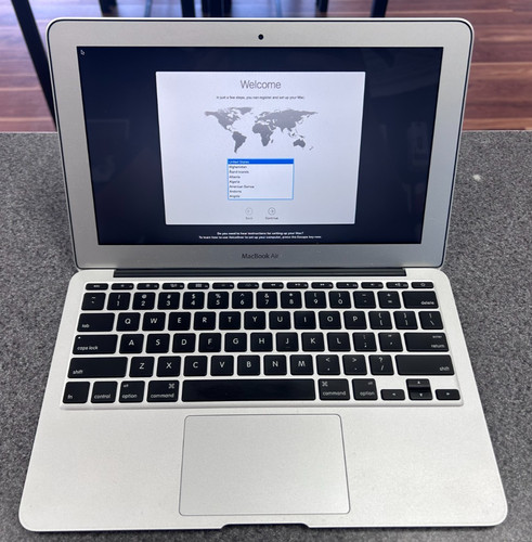2011 apple macbook - apple, 11'