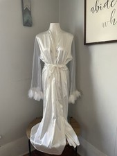 Accappatoio da sposa bianco