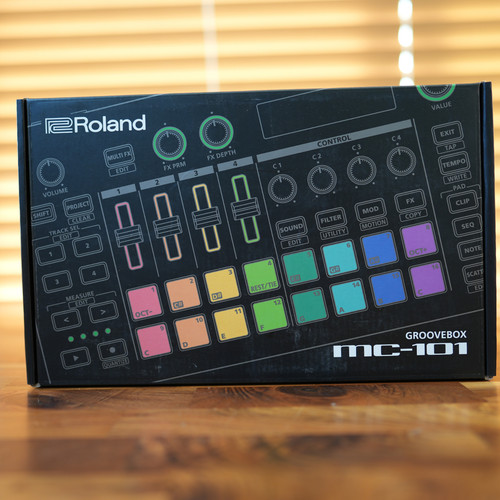 Roland aira 101 groovebox - aira, mc-101