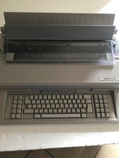 macchina da scrivere Olivetti ET2450 con cartucce e manuale 
