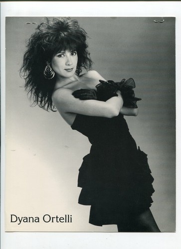 Dyana ortelli still - dyana, ortelli-b&w-still