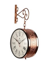 Antico orologio ferroviario a
