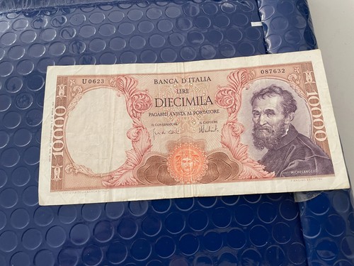Banconota banca italia - banca, d'italia