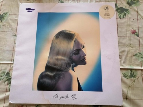 Anna oxa questa - anna, vita