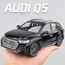 Modellino auto pressofuso in lega 1:24 AUDI Q5 SUV suono e luce veicolo giocattolo decorativo