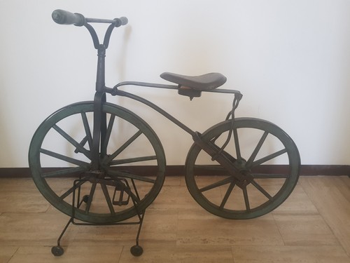 Antica rarissima bicicletta - e,