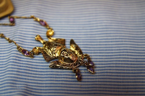 Collana con ciondolo - , in