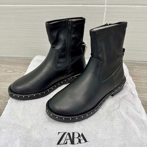 Stivali neri con borchie - , zara