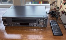 Videoregistratore VHS SHARP