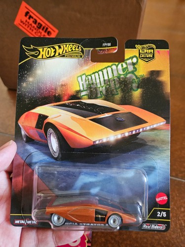 Hot wheels premium - 1/64,