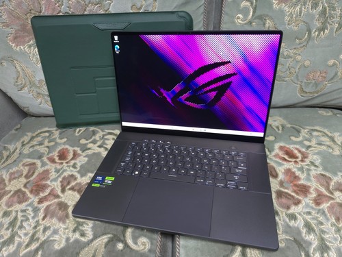 Asus rog zephyrus g16 - zephyrus, 9