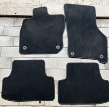 Set Di Tappetini Neri