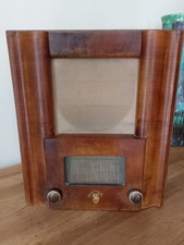 Antica Radio A Valvole