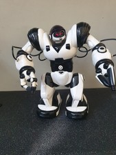 WowWee Robosapien Robot
