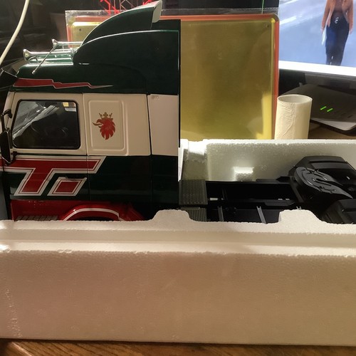 Mcg 18239 scania - scania, 143