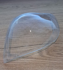 Tulipa delantera izquierda