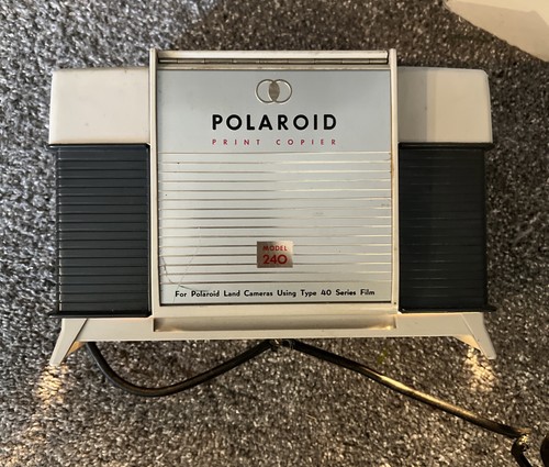 Polaroid modello 240 macchina