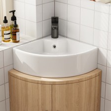Lavabo triangolare montaggio a