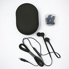 Beats by Dr. Dre UrBeats3