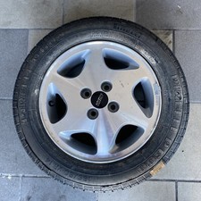 Ruota In Lega Fiat Croma Con Gomma pirelli p600 195/60/14