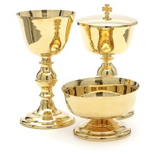 Gold Smooth Pisside Chalice
