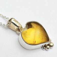 Dije de Ámbar Natural de